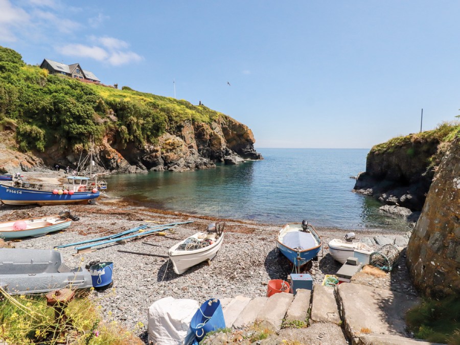 Beach Cottage, Cadgwith, Cornwall