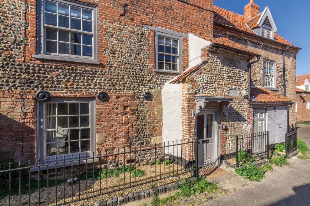 St Michael’s Cottage, Wells-next-the-Sea, Norfolk
