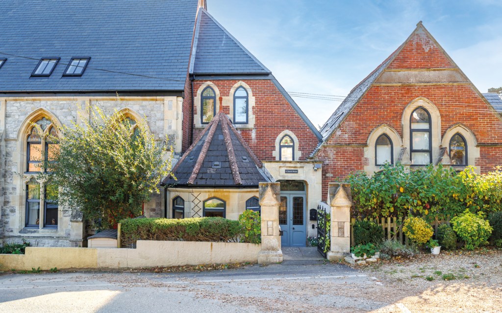 Totland Bay, Isle of Wight, £350,000 - McCarthy and Booker