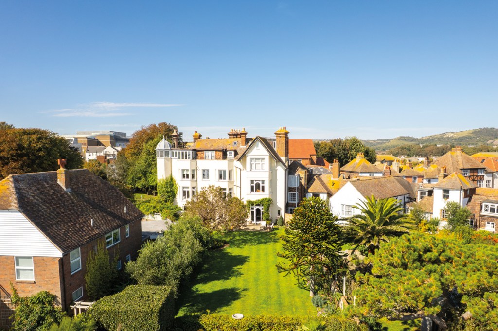 Folkestone, Kent - £1,200,000 - The London Broker