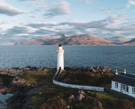 ilean Sionnach, a rocky island off Skye’s Sleat Peninsula is home to just one cottage and a working lighthouse