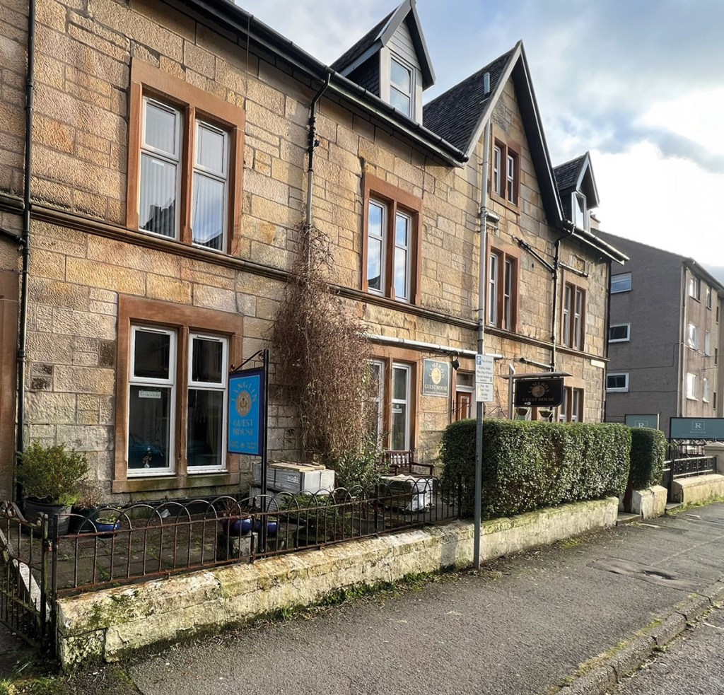 WEST HIGHLANDS - £420,000 - Bell Ingram