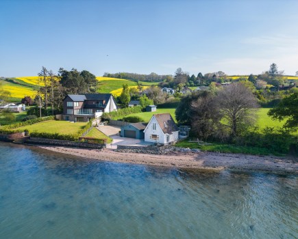Newton Abbot, Devon - Guide price £495,000 - Wilkinson Grant